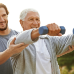 Alexandre Costa Pedrosa mostra como a prática regular de exercícios é a chave para uma vida longa e saudável.