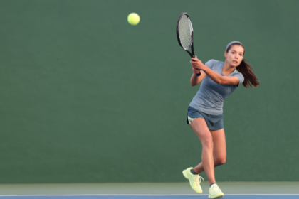 Teciomar Ábila explica como escolher a raquete ideal pode transformar seu desempenho e elevar o nível do seu jogo de tênis.