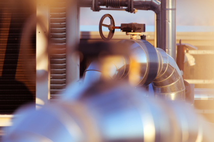 Paulo Roberto Gomes Fernandes destaca como a tecnologia para lançamento de dutos em serras avança no Brasil e no exterior, ampliando a eficiência e a segurança das obras.