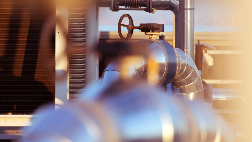 Paulo Roberto Gomes Fernandes destaca como a tecnologia para lançamento de dutos em serras avança no Brasil e no exterior, ampliando a eficiência e a segurança das obras.