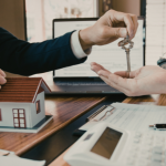 O segmento corporativo também impulsiona o mercado imobiliário de alto luxo no Rio, analisa Alex Nabuco dos Santos.